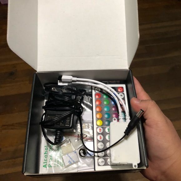 MINGER LED Strip Lights 16.4ft - Picture 2 of 4